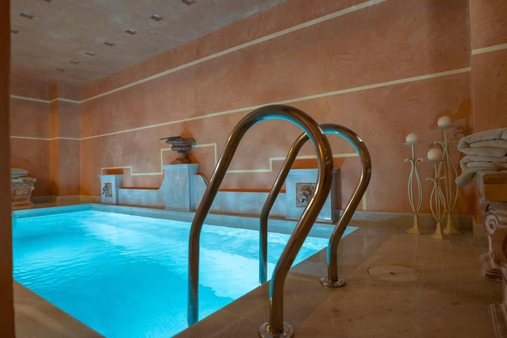 Unique Room With Indoor Pool & Attic Alli Meria Exterior photo